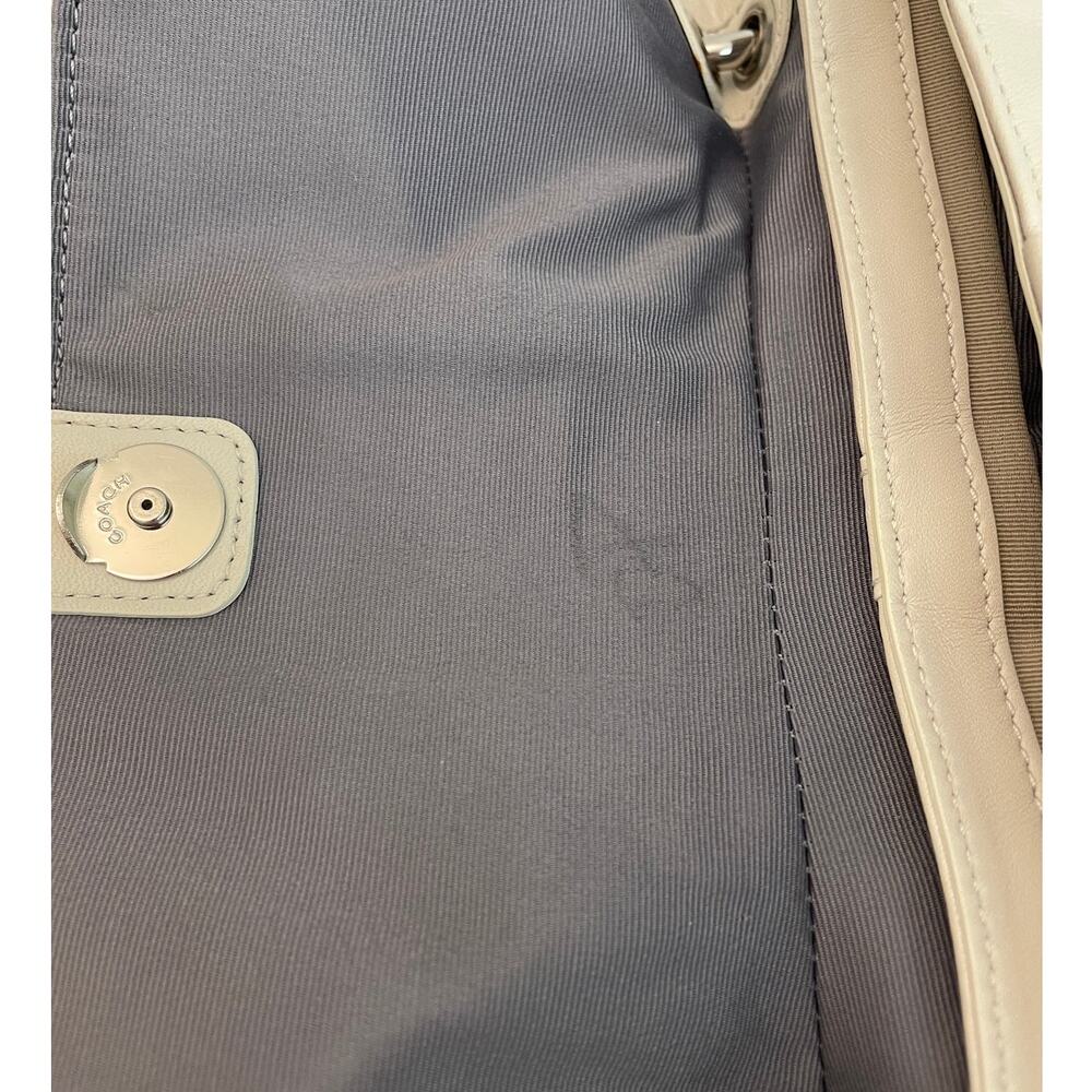 Coach Metallic Cream/Off-White Colored Soft Pleated Leather Shoulder Bag EUC - Picture 11 of 11
